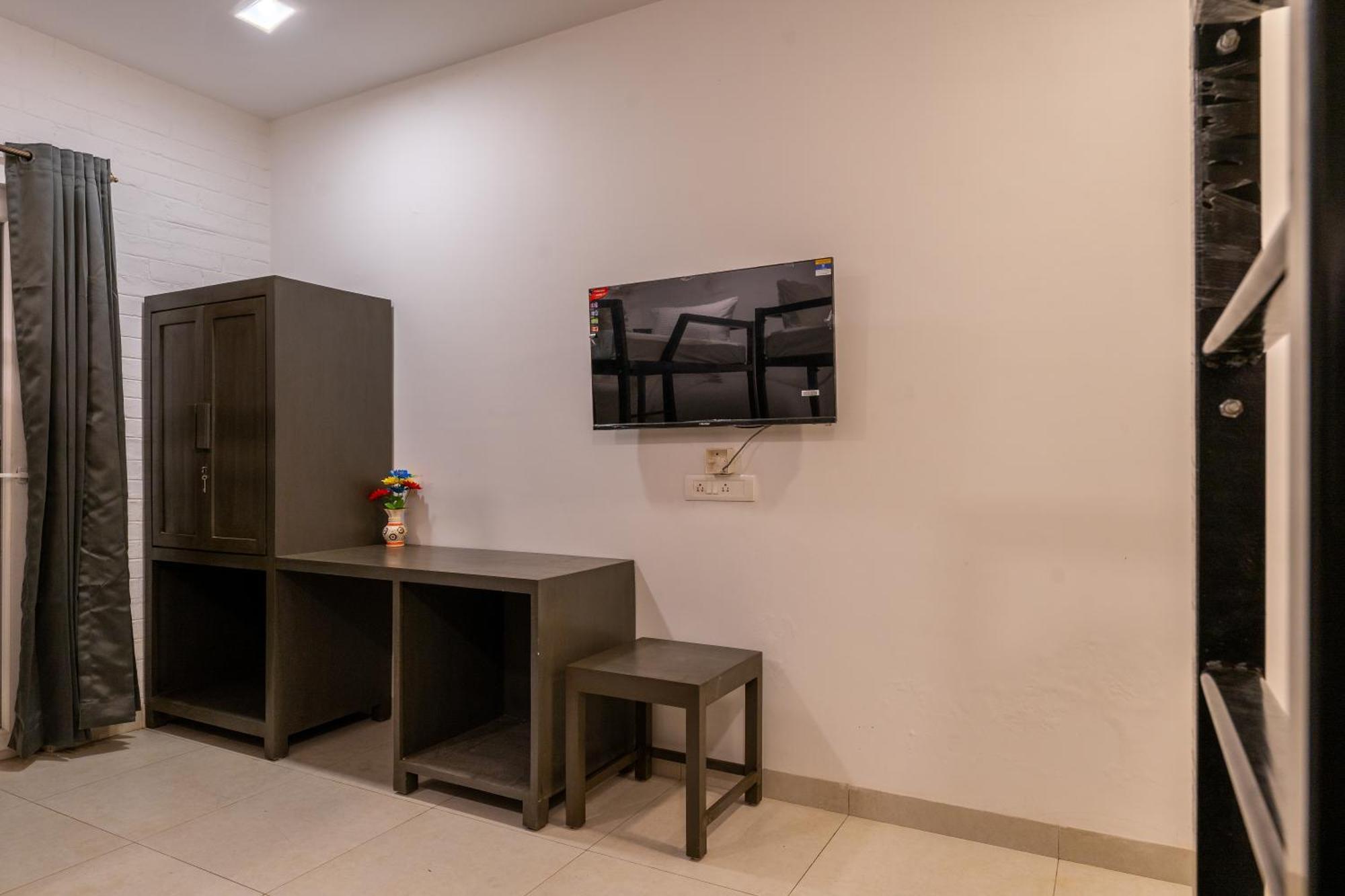 Downtown Arambol - The River Side Hostel Экстерьер фото